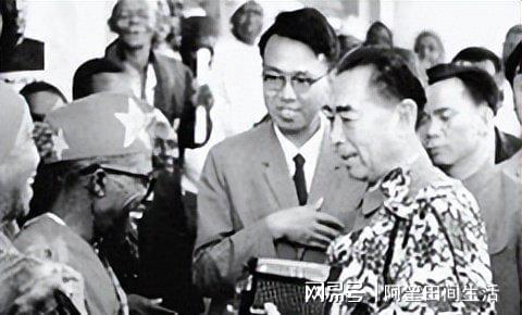 我国投资十亿帮该国免费修铁路现状却让国人心寒铁轨当废铁卖(图3)