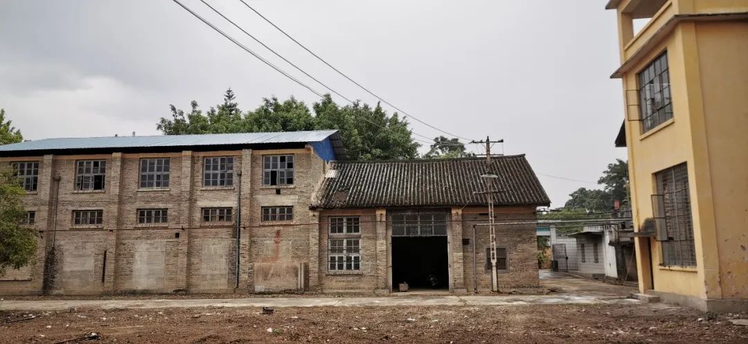 勐赫小镇废墟糖厂变形记：当老糖厂遇见东南亚风情康养秘境(图6)
