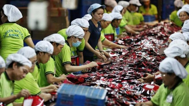 被评亚洲贫困国：落后中国30年女性开放？游客去了可以当富豪？(图9)