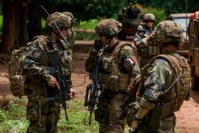 联合国五常已经栽了两个中国军队要不要出手？(图3)