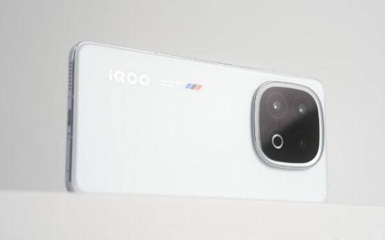 OriginOS 60加持！iQOO 15 Ultra这波系统优化太狠了(图5)