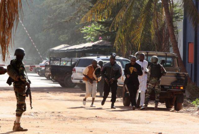 中美呼吁立即撤侨中资遭针对性袭击美俄欧再次得到血泪教训(图1)