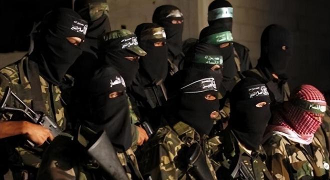 绝境生机马里首都恐怖分子围城数百辆中国火炮装甲车惊现战场(图4)