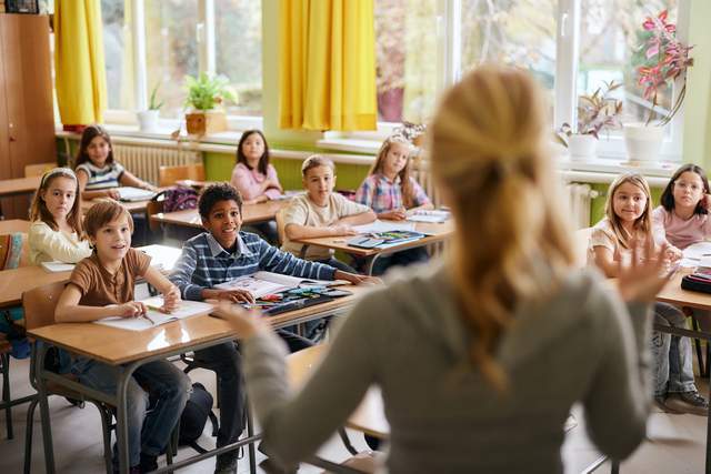 还崇洋媚外吗？留美5年戳破美国人富有的假象不是潇洒是没辙！(图4)