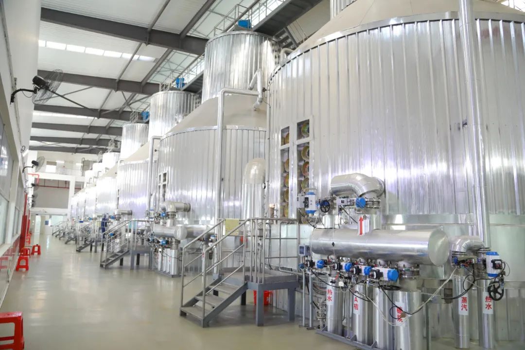 左州镇：科技赋能甘蔗种植 甜蜜产业焕新颜(图1)